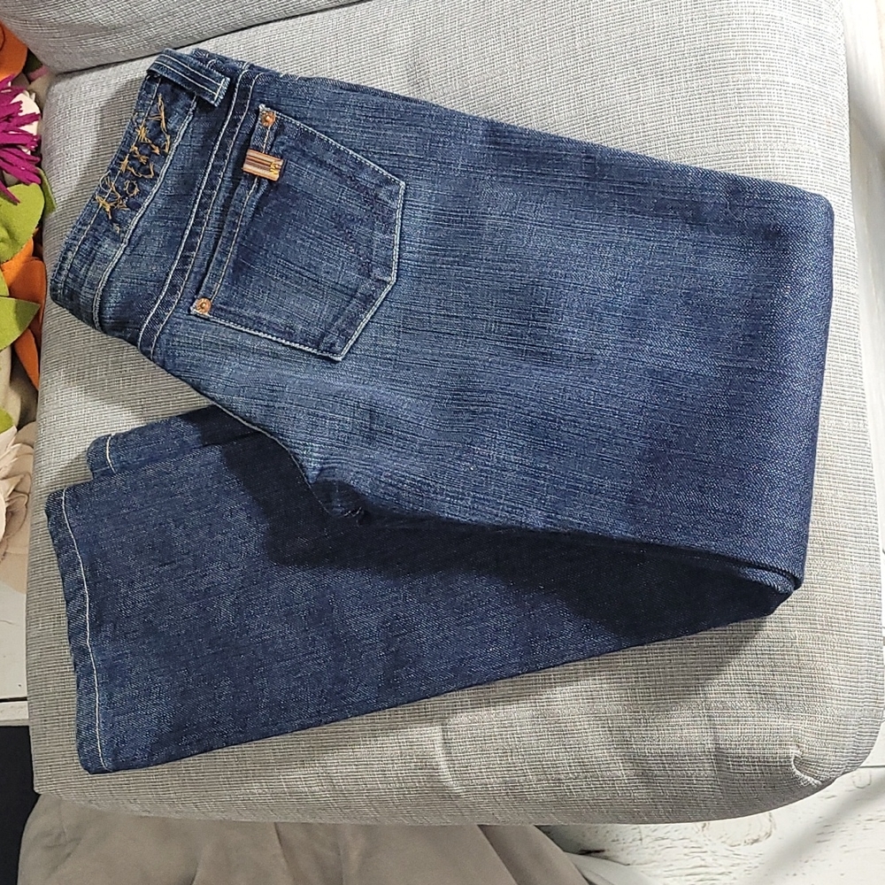 NOTIFY high end Italian Straight Leg Women's Jeans - Dark Blue